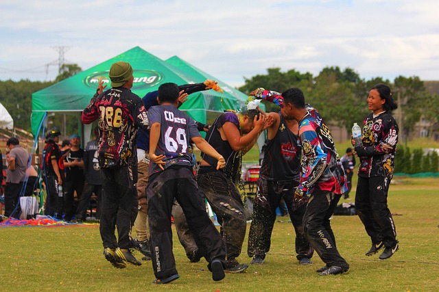 供多样的职 供多样的职